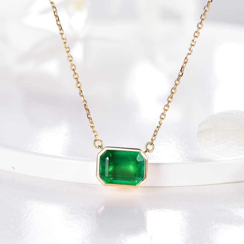魅惑の緑玉 シンプル一粒ネックレス　パワーストーン アクセサリー 