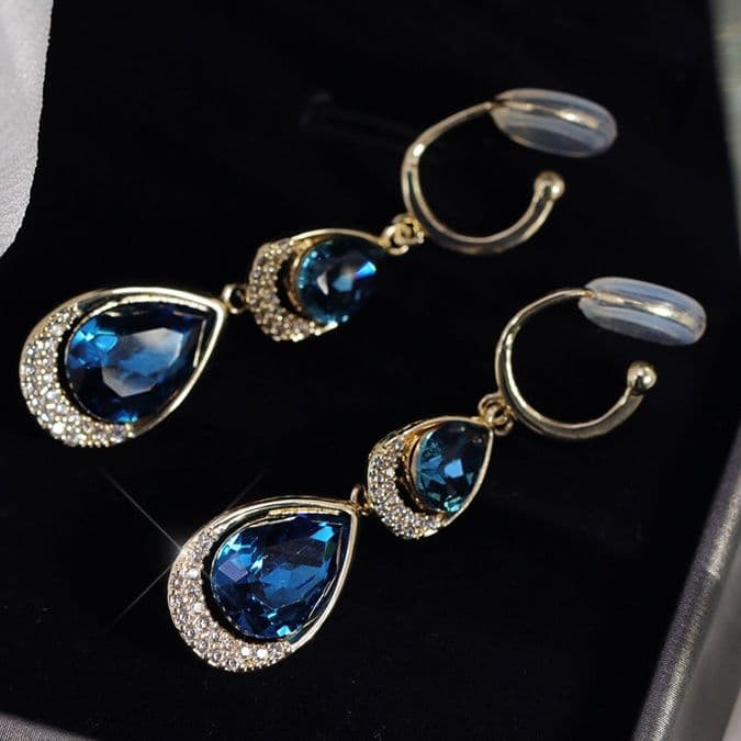 煌めく青い雫 二連ティアドロップイヤリング　パワーストーン アクセサリー 