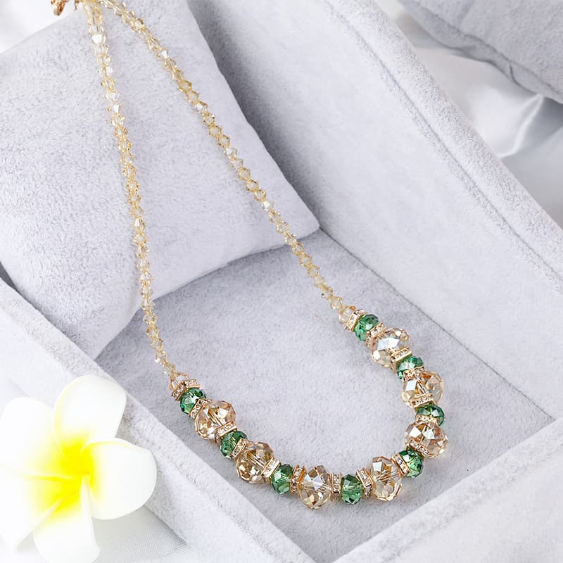 煌めき結晶 幸運のしずく ネックレス　パワーストーン アクセサリー 