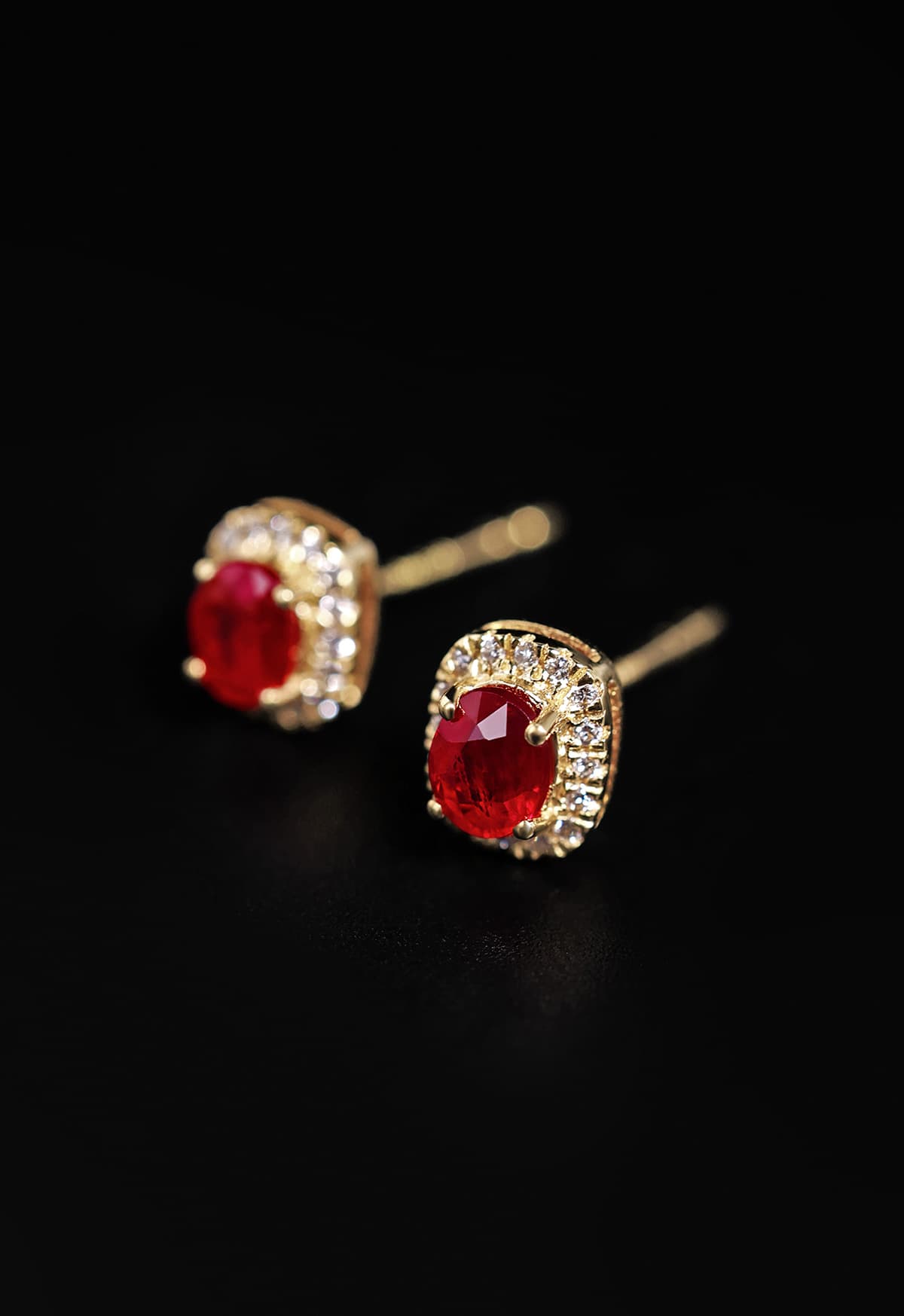 華麗な輝き 宝石の雫 スタッドピアス パワーストーン アクセサリー