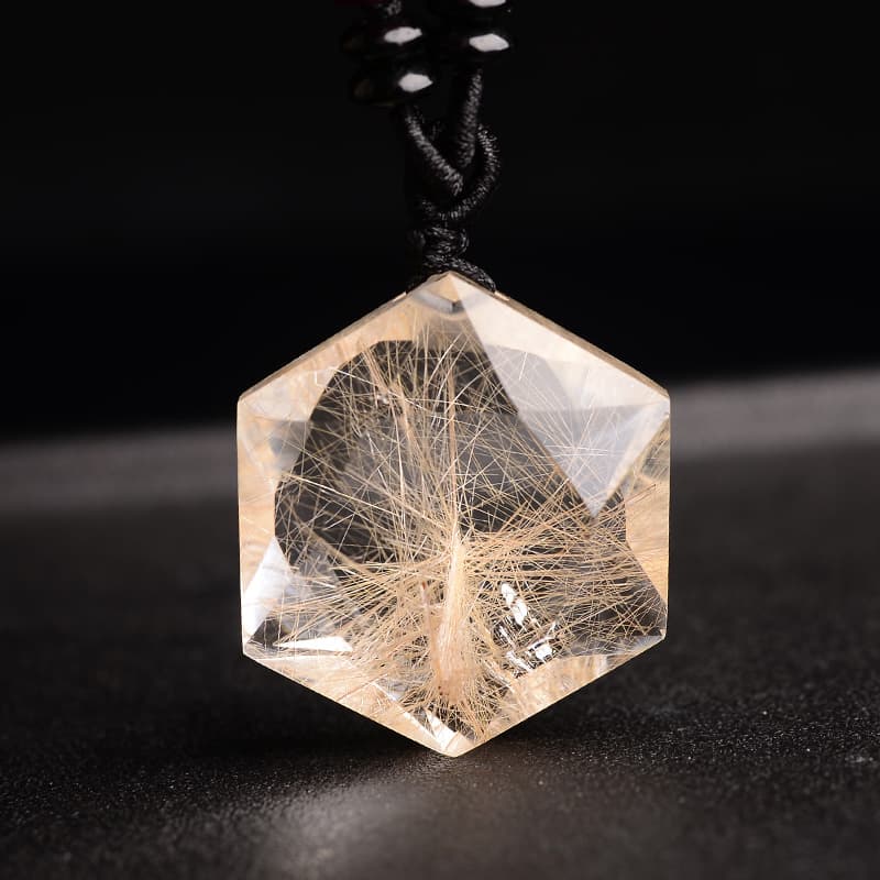 六角水晶 金糸入り天然石ペンダント パワーストーン アクセサリー
