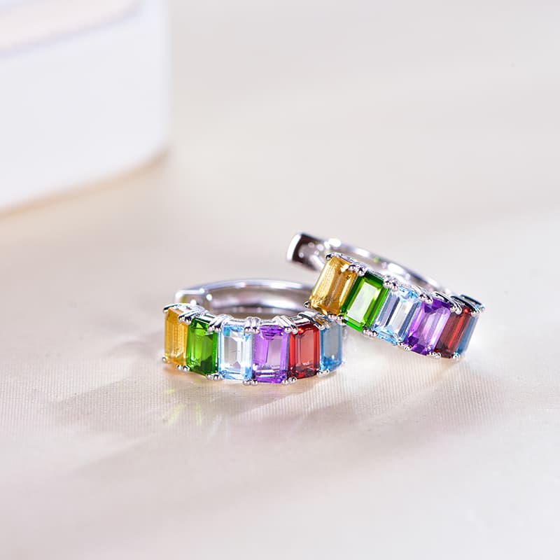 虹色宝石のフープピアス パワーストーン アクセサリー