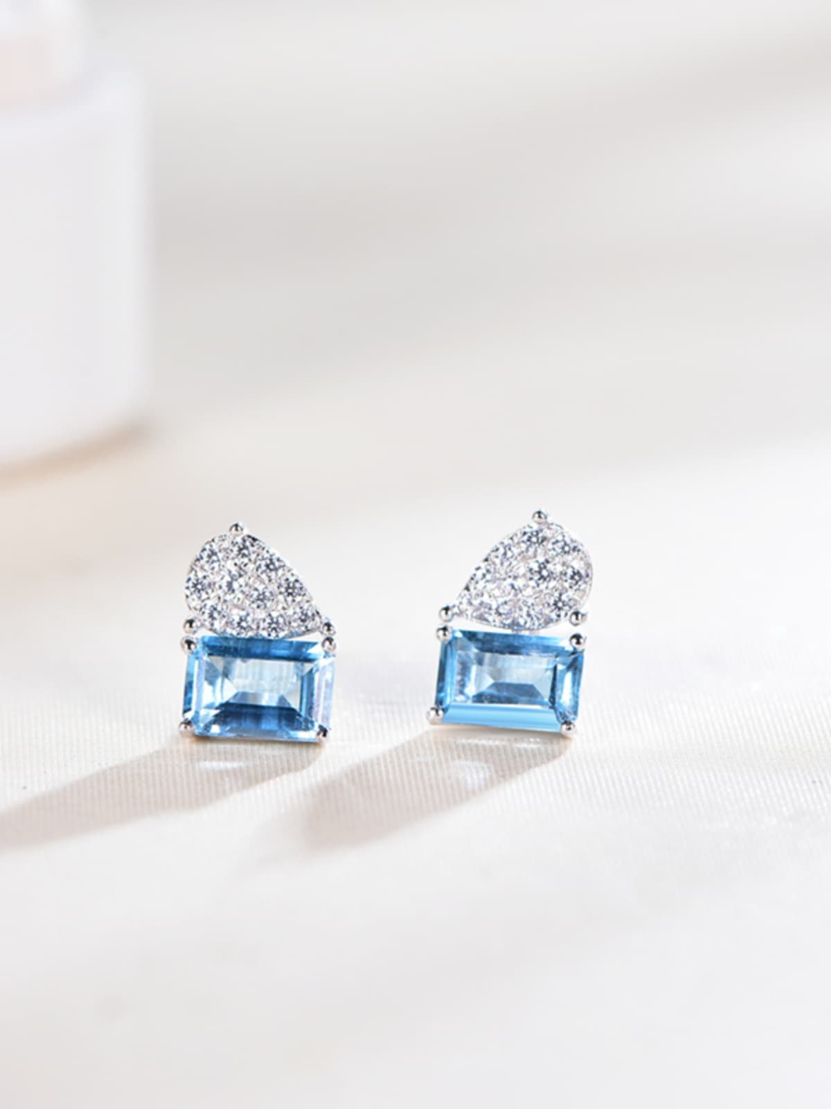 雫輝く青空の煌めきピアス パワーストーン アクセサリー