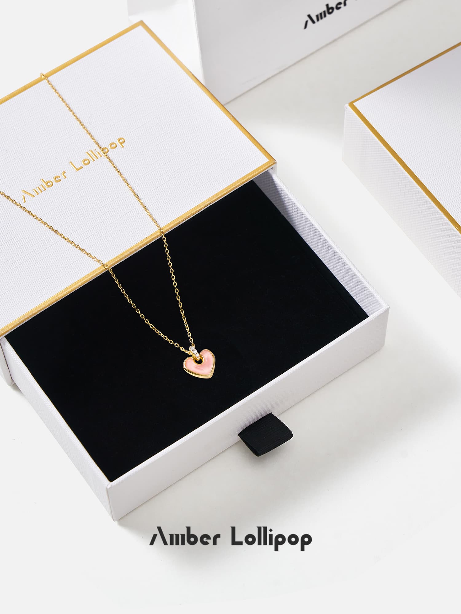 優美なハート型ペンダント 天然石の煌めき パワーストーン アクセサリー