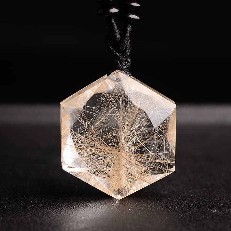六角水晶 金糸入り天然石ペンダント パワーストーン アクセサリー