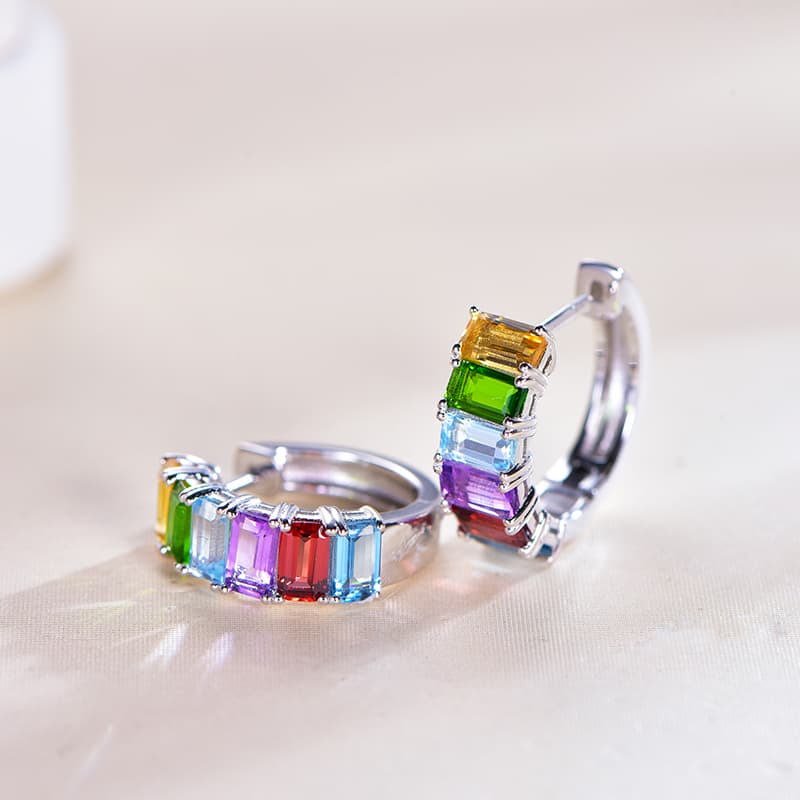 虹色宝石のフープピアス パワーストーン アクセサリー