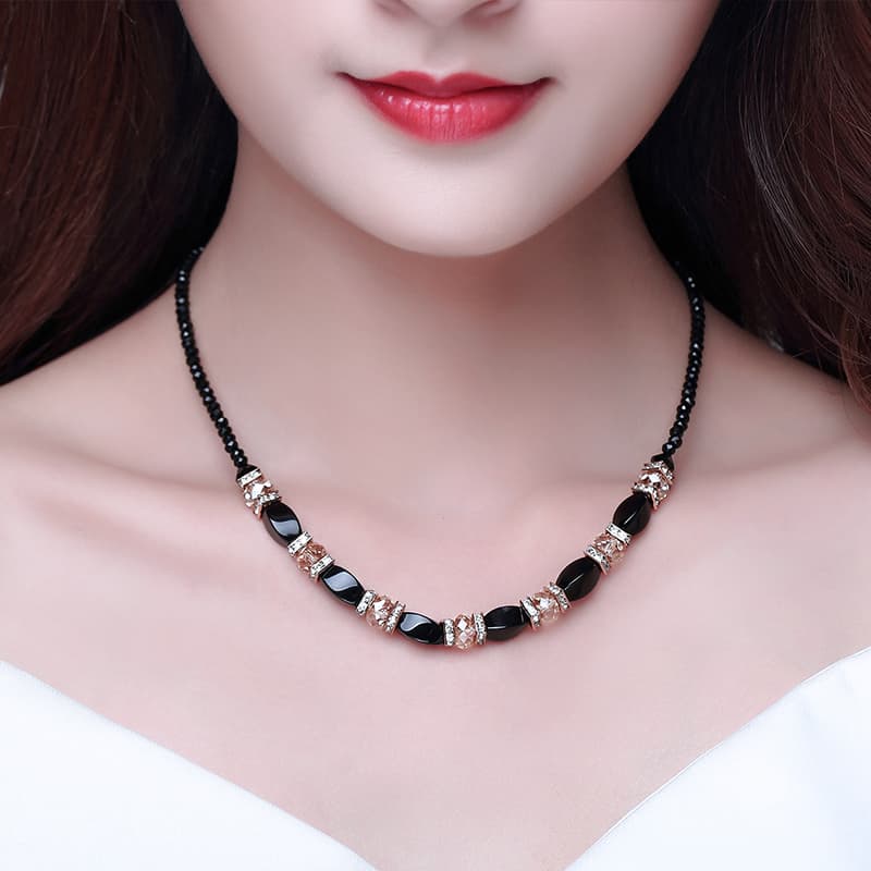 天然石の輝き 上品なクリスタルネックレス(オニキス水晶) パワーストーン アクセサリー